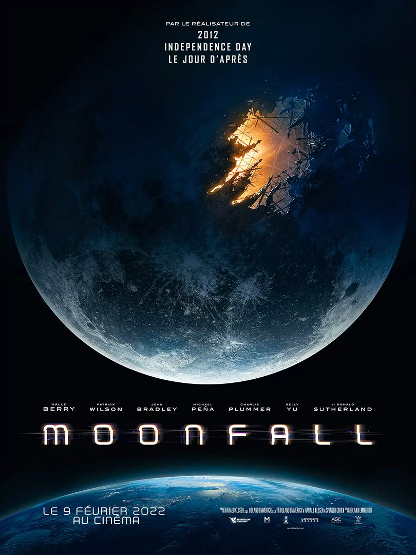 Moonfall, affiche de cinéma, film distribué par Metropolitan Filmexport - Affiche teaser internationale retouchée par l'agence Les Aliens